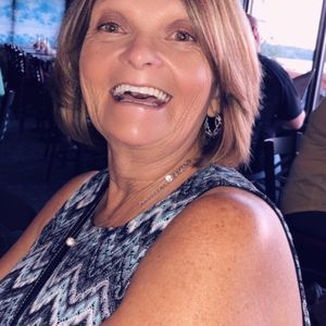 Meet your Posher, Sandy